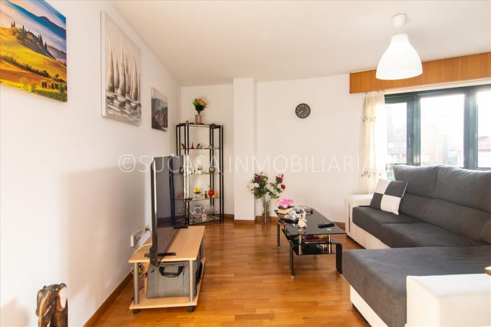 PISO EN VENTA EN CARRAL - 11