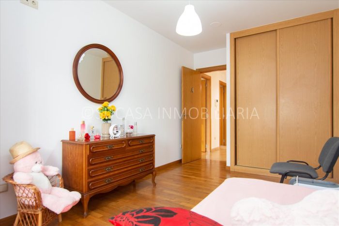 PISO EN VENTA EN CARRAL - 14