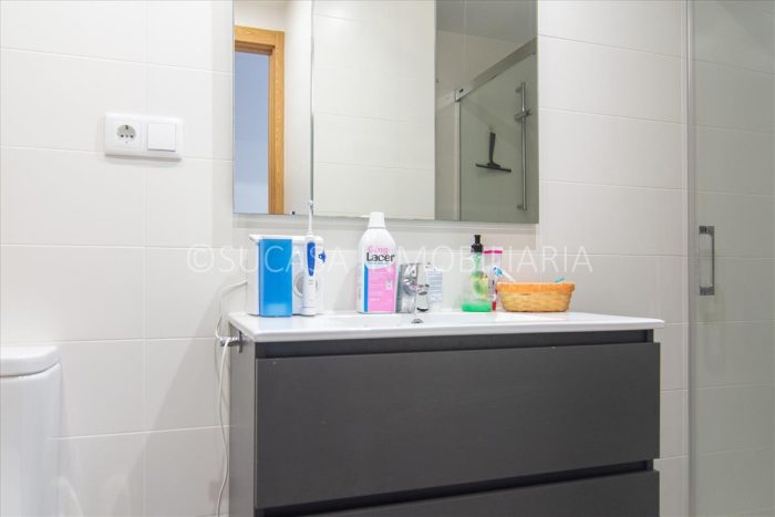 PISO EN VENTA EN CORUÑA CON ASCENSOR - 6