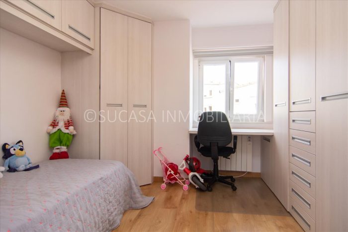 PISO EN VENTA EN CORUÑA CON ASCENSOR - 8